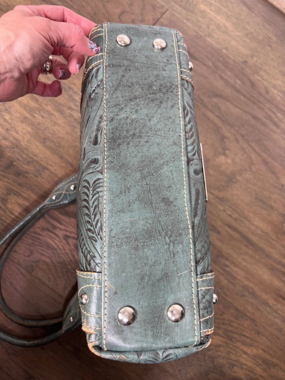 AMERICAN WEST Double Handle Tooled Leather Floral Design Bag Sage EUC - Picture 4 of 11